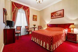 Курортные отели Pałacyk Otrębusy Business & Spa Otrębusy Двухместный номер с 1 кроватью или 2 отдельными кроватями-5