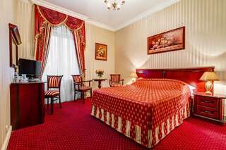Курортные отели Pałacyk Otrębusy Business & Spa Otrębusy Двухместный номер с 1 кроватью или 2 отдельными кроватями-1